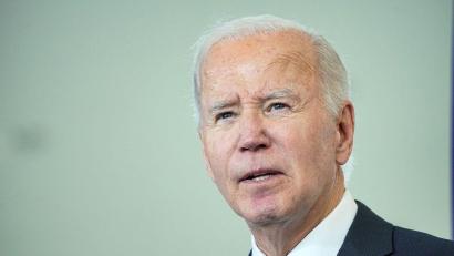 Bild: Michael Kappeler/dpa
Ärzte haben beim Ex-US-Präsidenten Joe Biden Hautkrebs entfernt.(Archivbild)
