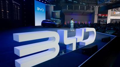 Bild: Sven Hoppe/dpa
Der chinesische Autobauer BYD tritt auf der IAA voller Selbstbewusstsein auf.