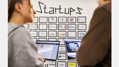 Bild: Oliver Berg/dpa
Viel Unsicherheit: Die Konjunkturflaute erfasst auch Start-ups. (Archivbild)