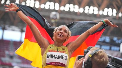 Bild: Michael Kappeler/dpa
Wurde 2021 in Tokio Olympiasiegerin: Malaika Mihambo. (Archivbild)