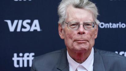 Bild: Chris Pizzello/Invision/AP/dpa
Mit „The Long Walk“ kommt eine weitere Roman-Adaption von Bestsellerautor Stephen King in die Kinos. (Archivbild)