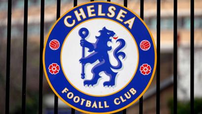 Bild: John Walton/PA Wire/dpa
Der FC Chelsea muss sich wegen mutmaßlicher Regelverstöße in 74 Fällen vorm englischen Fußballverband verantworten.
