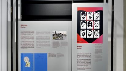 Bild: Harald Sippel
Die VHS Weiden-Neustadt zeigt die Wanderausstellung des Memoriums Nürnberger Prozesse „Rechtsterrorismus. Verschwörung und Selbstermächtigung – 1945 bis heute“.