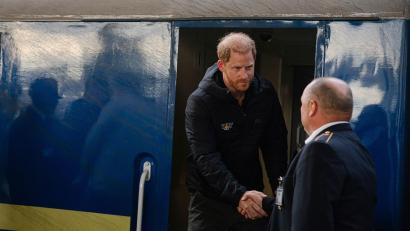 Bild: Eisenbahngesellschaft Ukrzaliznytsia/AP/dpa
Harry will die Versorgung verwundeter Soldaten in der Ukraine unterstützen.