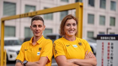 Bild: Michael Kappeler/dpa
Christopher Linke und Kristin Pudenz sind die ersten deutschen Starter.