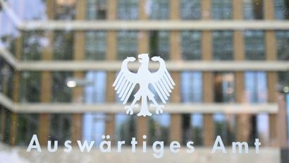 Bild: Katharina Kausche/dpa
Die Einbestellung eines Botschafters ins Auswärtige Amt gilt als deutliche Form des Protests. (Archivbild)
