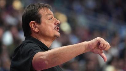 Bild: Sergei Grits/AP/dpa
Kult-Trainer in Europa: Ergin Ataman.