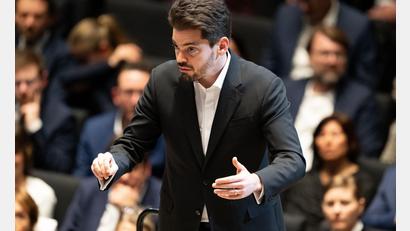 Bild: Sven Hoppe/dpa
Am Montag ist Shani mit dem Orchester in Berlin zu Gast.
