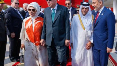 Bild: Qatar News Agency/APA via ZUMA Press Wire/dpa
Staats- und Regierungschefs von fast 60 arabischen und islamischen Staaten sind bei einem Sondergipfel in Katar.