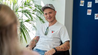 Bild: Marina Gube
Max Weidner im Interview mit Oberpfalz-Medien.