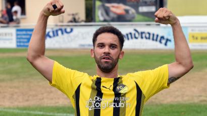 Archivbild: Gebert
Der FC Tirschenreuth gewann das Topspiel gegen Union Selb mit 3:2. Anthony Hofweller erzielte den Treffer zur 2:1-Führung.