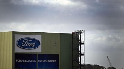 Bild: Federico Gambarini/dpa
Die Perspektiven der Kölner Ford-Werke sind düster.