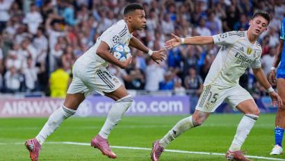 Bild: Manu Fernandez/AP/dpa
Kylian Mbappé (links) nach seinem Treffer zum 1:1