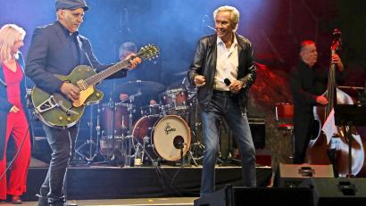 Bild: Andrea Herdegen
Rock'n'Roll-Urgestein Peter Kraus zeigte zum Abschluss der Luisenburg-Saison bei seinem Konzert alle Facetten seiner langen Karriere.