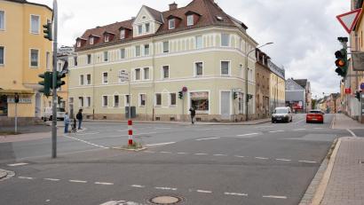Bild: Noah Wegmüller-Kocher
Das "Beyer-Eck" gilt als für Radfahrer besonders gefährlich. Der Radweg in der viel befahrenen Frauenrichter Straße endet hier.