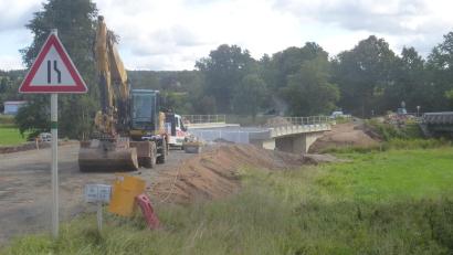 Bild: mad
An der Murach-Brücke finden Bauarbeiten statt.