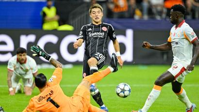 Bild: Uwe Anspach/dpa
Eintracht Frankfurt ist erfolgreich in die Champions League gestartet.