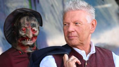 Bild: Felix Hörhager/dpa
Auf dem Münchner Oktoberfest ist es Tradition, dass der Münchner Oberbürgermeister im Schottenhamel-Zelt das erste Fass ansticht.