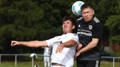 Archivbild: Gerhard Büttner
Alles reinhauen musste der FC Wernberg auch gegen den FC Furth im Wald.