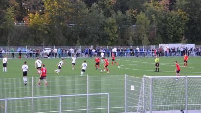 Bild: ak
Das neue Multifunktionsspielfeld wurde mit einem Kreisligaspiel der B-Jugendmannschaften der SG Kemnath/Waldeck/Kastl und der SG Immenreuth/Kulmain (Endstand 1:0) eröffnet.