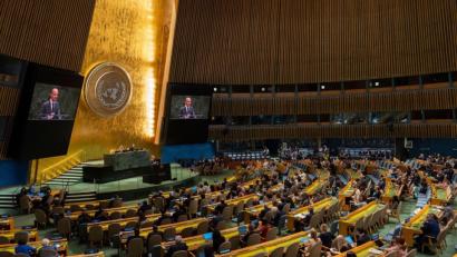 Bild: Adam Gray/FR172090 AP/dpa
Am Vorabend der UN-Generaldebatte mit zahlreichen Staats- und Regierungschefs aus aller Welt wollen am Montag weitere Länder einen Staat Palästina anerkennen. (Archivfoto)
