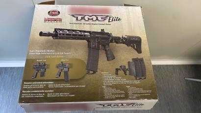 Bild: Bundespolizei
Die Bundespolizei sicherte am Wochenende mehrere verbotene Waffen.