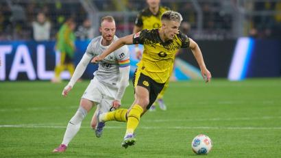 Bild: Bernd Thissen/dpa
Nationalspieler Nico Schlotterbeck (r) überzeugte bei seinem Comeback.