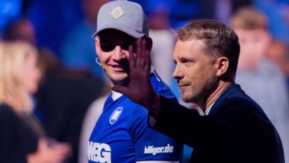 Bild: Rolf Vennenbernd/dpa
Pietro Lombardi wohnt vorübergehend bei Oliver Pocher. (Archivbild)