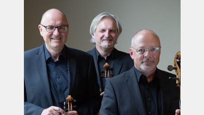Bild: Offenburger Streichtrio/exb
Das Offenburger Streichtrio spielt beim Goldenen Oktober in Schwandorf