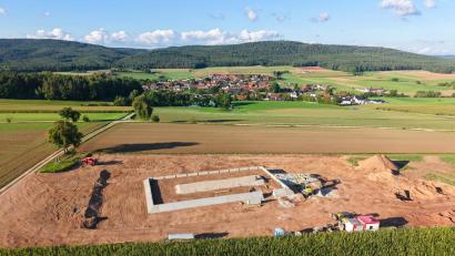 Bild: Markus Raum
Die Baustelle der Glyptothek Etsdorf aus der Luft.