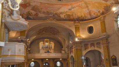 Bild: dob
Die katholische Stadtpfarrkirche in Vohenstrauß wird für mindestens 1,8 Millionen Euro saniert und einer dringend benötigten Erneuerungskur unterzogen.