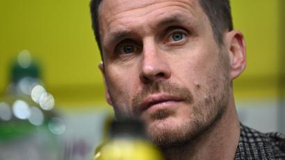Bild: Bernd Thissen/dpa
Kehl stellt klar: Der BVB kontrolliert nicht die Social-Media-Kanäle seiner Spieler.