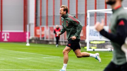 Bild: Matthias Balk/dpa
Harry Kane will beim Auswärtsspiel in Zypern wieder vorangehen.