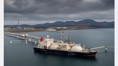 Bild: Uncredited/AP/dpa
Unternehmen aus der EU importieren noch immer russisches LNG im Milliardenwert. (Archivbild)