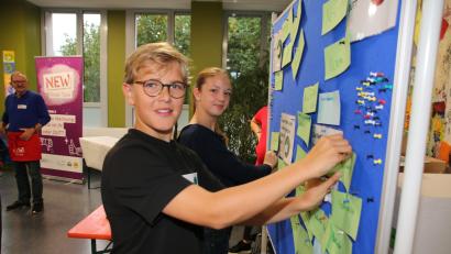 Bild: sne
Oskar Herold und Mia Kraus wissen genau, was sie in Grafenwöhr gut und schlecht finden - und teilten dies auch mit.