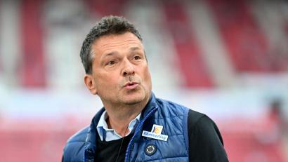 Bild: Torsten Silz/dpa
Der Mainzer Sportvorstand Christian Heidel hat seine Meinung über die Conference League revidiert.