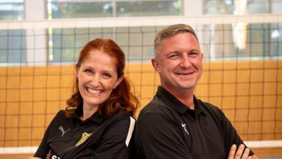 Bild: Eva Kölbl
Das neue Trainerduo des SV Hahnbach: Nicole Selendt (links) und Mathias Mende.