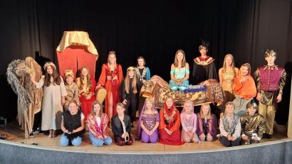 Bild: Karl Ziegler
Die Proben für das Musical "Aladdin und die Wunderlampe" laufen bei der Anton-Bruckner-Musikschule Eslarn seit einem Jahr.