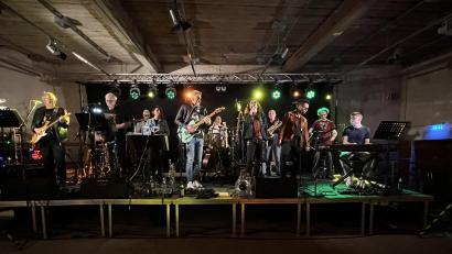 Bild: mma
Die Band "Intermezzo" sorgte für ein erfolgreiches Konzert auf der Burg Dagestein.