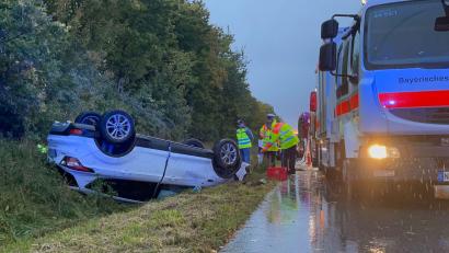 Bild: Felix Besold/News5/dpa
Unfallstelle auf der A3 bei Parsberg. Hier kamen eine Mutter und ihr Baby ums Leben.