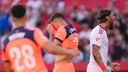 Bild: Jose Breton/AP/dpa
Robert Lewandowski erwischte im Spiel beim FC Sevilla nicht seinen besten Tag.