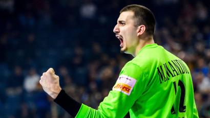 Bild: Tom Weller/dpa
Magdeburgs Torwart Matej Mandic wurde nach der Pause zum Rückhalt. (Archivbild)