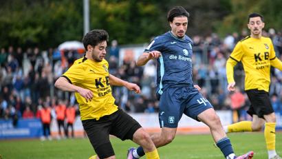 Bild: Loeffler, Jonas
Trotz elf Gegentoren: Für Frank Wagner (links) und den gesamten FC Amberg war das Spiel gegen den TSV 1860 München eine gute Erfahrung.