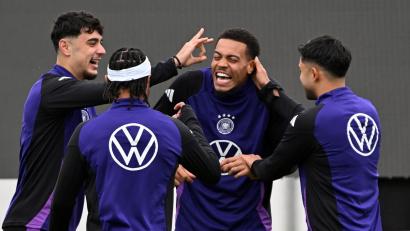 Bild: Federico Gambarini/dpa
WM-Quali in Herzogenaurach: Felix Nmecha & Co. haben Spaß beim Training und bereiten sich auf Luxemburg vor.