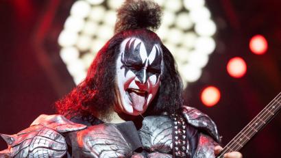 Bild: Thomas Banneyer/dpa
Rockveteran Gene Simmons baut in Kalifornien einen Unfall. (Archivbild)