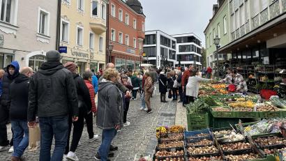 Bild: Claudia Hiergeist, Stadt Marktredwitz 
So sah es in der Vergangenheit aus beim Herbstmarkt in Marktredwitz.