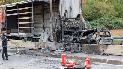 Bild: Thomas Banneyer/dpa
Bei einem Unfall auf der A59 bei Köln ist ein Mensch gestorben.