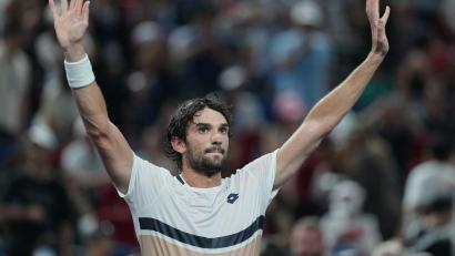 Bild: Andy Wong/AP/dpa
Sensation in Shanghai: Der Weltranglisten-204. Valentin Vacherot steht im Finale.