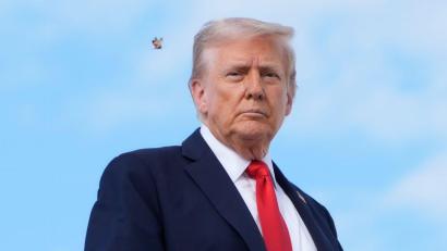 Bild: Alex Brandon/AP/dpa
Trump habe das Herz und Gefäßsystem eines 65-Jährigen, meint sein Leibarzt.