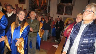 Bild: adj
Auch die Besucher machten sich mit dem Gospeltrain auf die Reise.